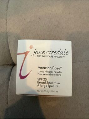 jane iredale Amazing Base Loose Mineral Powder SPF 20 - Satin